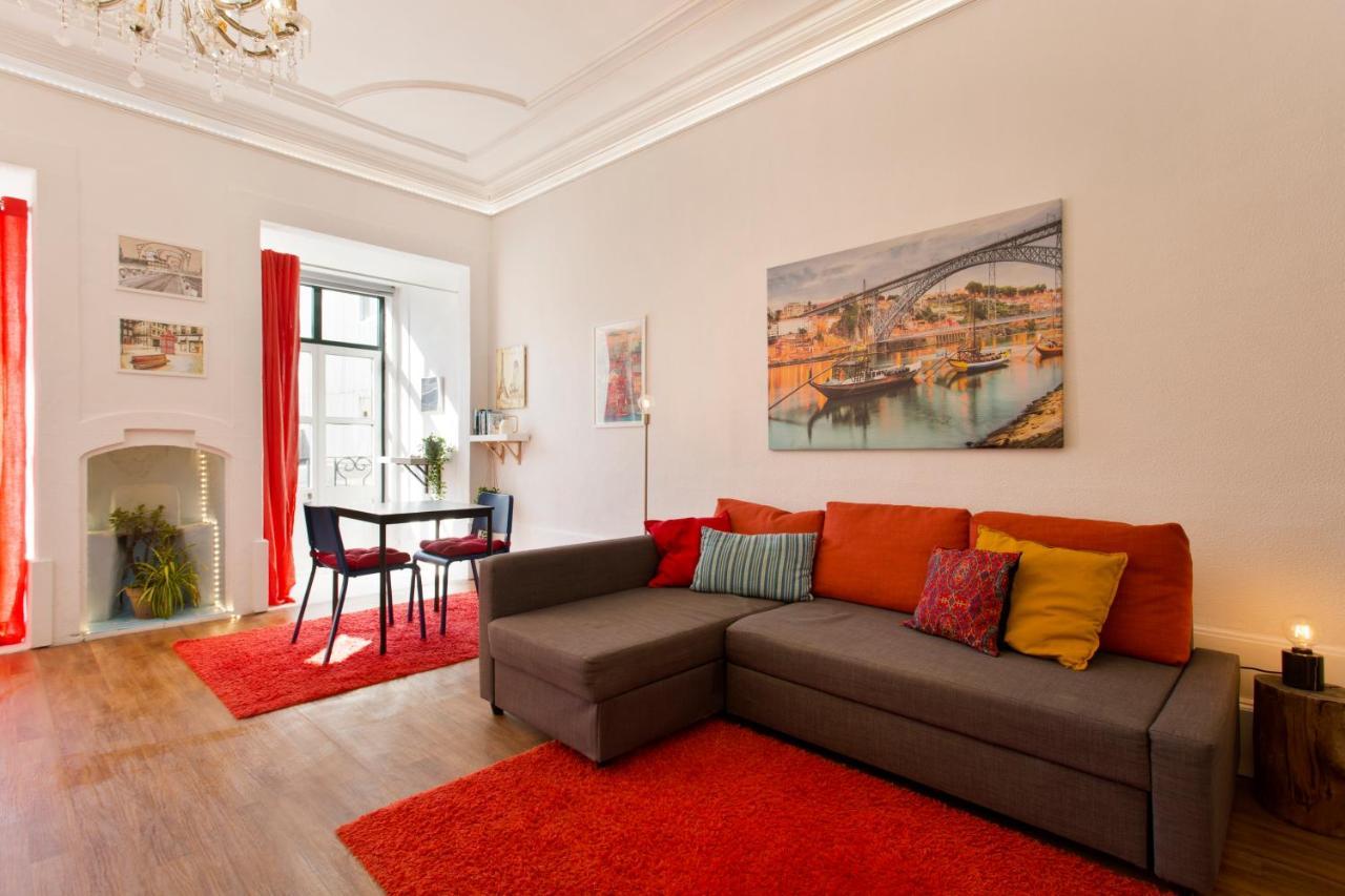 Oporto Blue Cedofeita - Charming Citycenter Loft Bagian luar foto